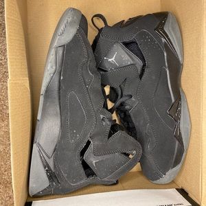 Jordan true flight(GS)